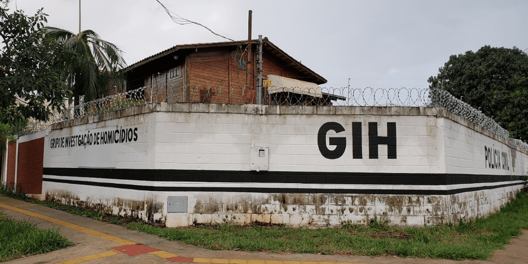 Polícia prende homem por matar filha a tiros