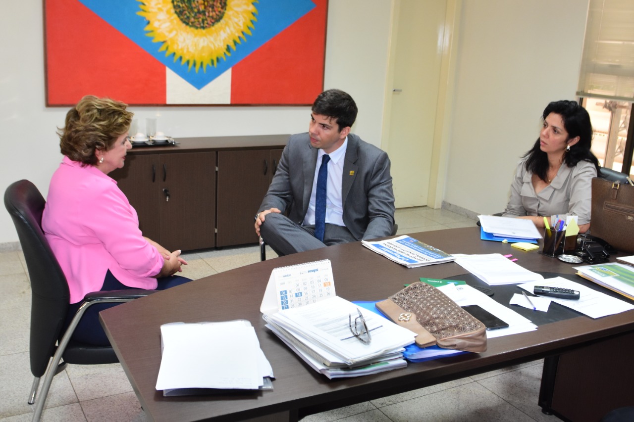 Lúcia Vânia e Pedro Sales (Foto: Divulgação)