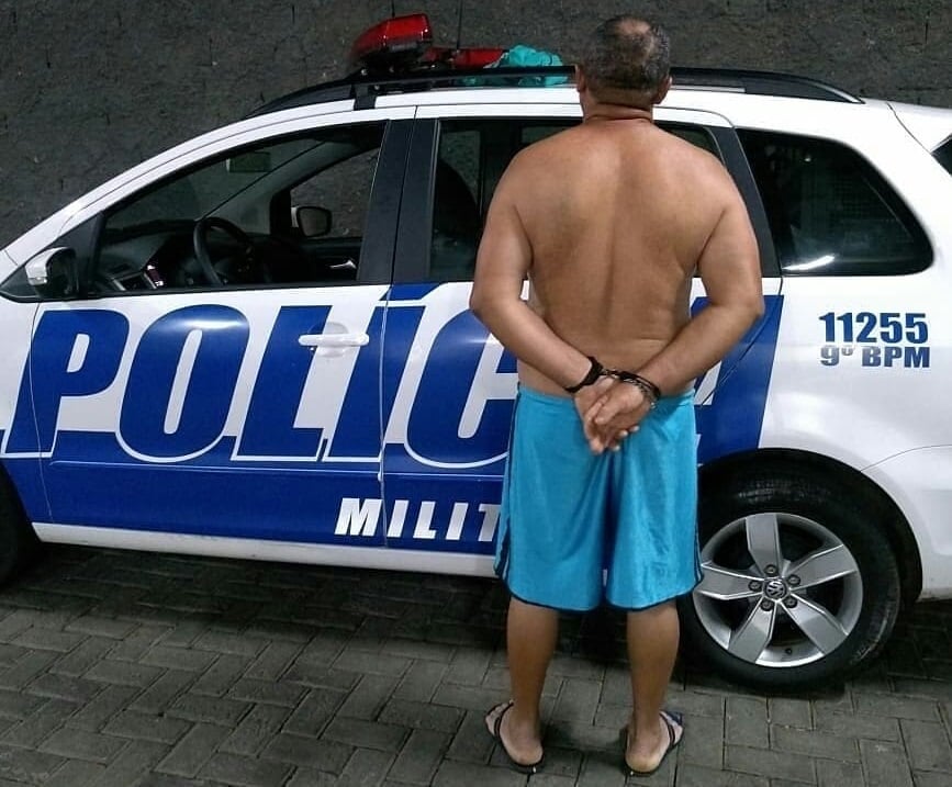 Homem usa fios elétricos para agredir filho que saiu para brincar, em Goiânia