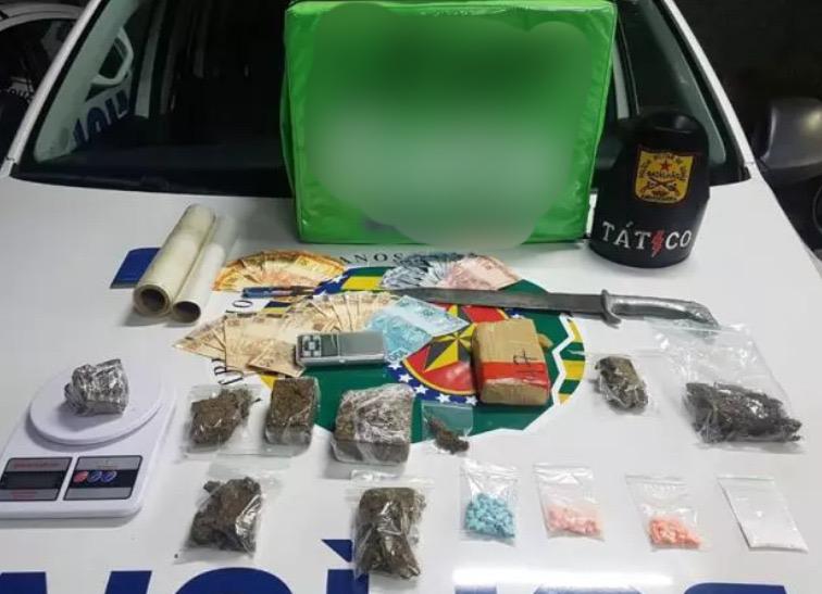 Droga encontrada em esquema de falsa entrega de comida (Foto: PM-GO)