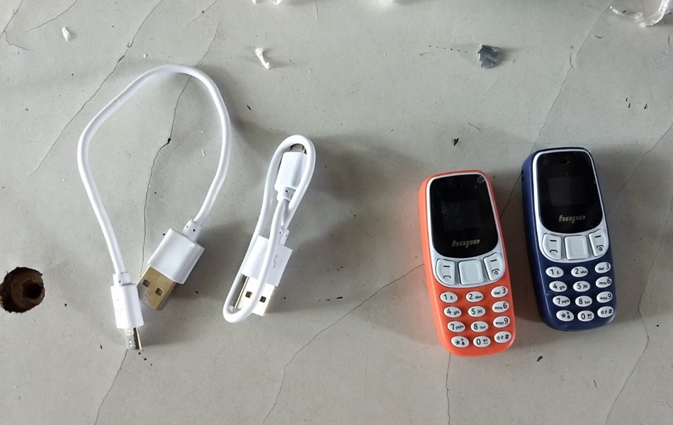 Celulares apreendidos em partes íntimas de visitante