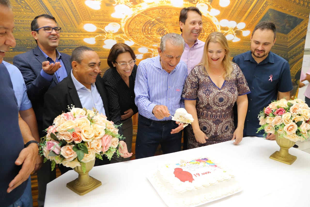 Durante Mutirão, prefeito anuncia reforma na Maternidade Nascer Cidadã e Cais Cândida de Morais (Foto: Assessoria da Prefeitura de Goiânia)