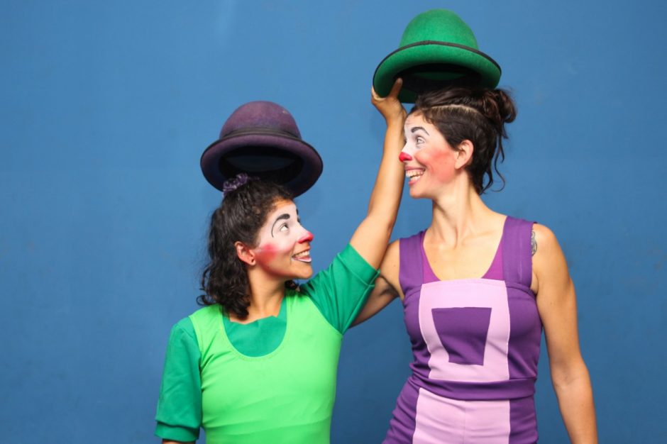 Grupo circense de rua apresenta espetáculos em nove CAPS de Goiânia