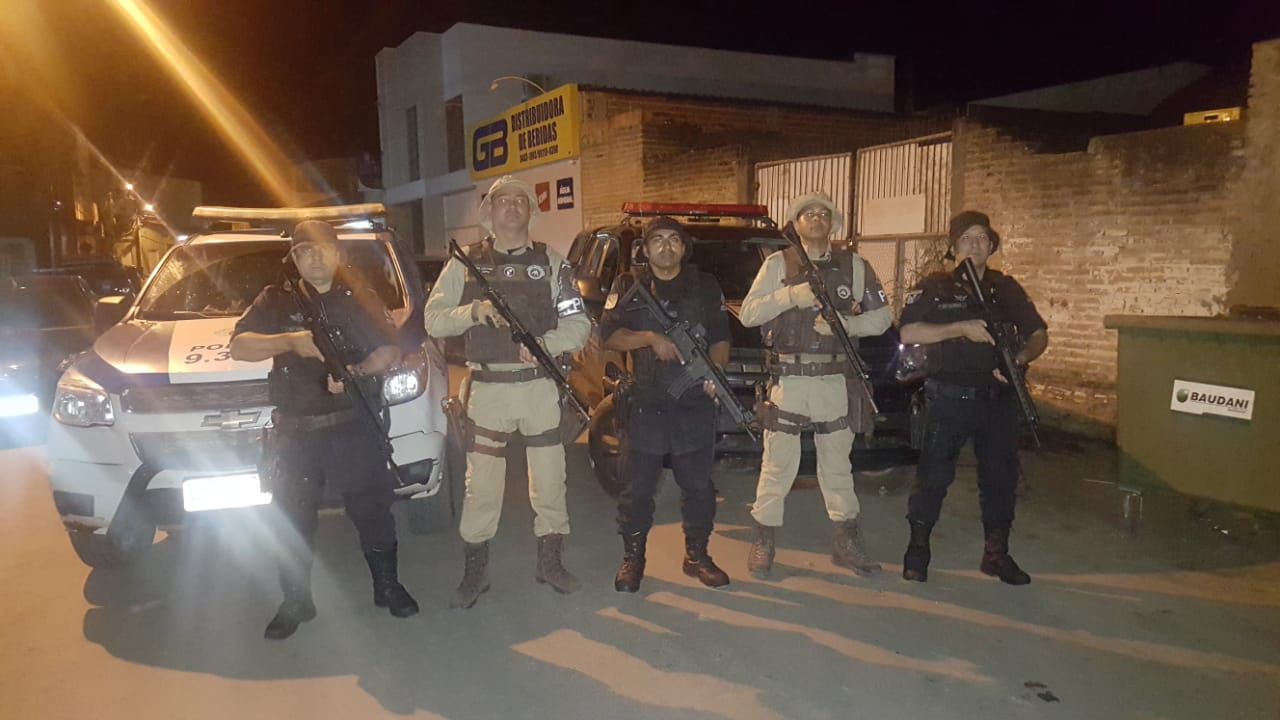 PMs de Goiás e da Bahia, e PRF, chegaram a traficante após denúncia