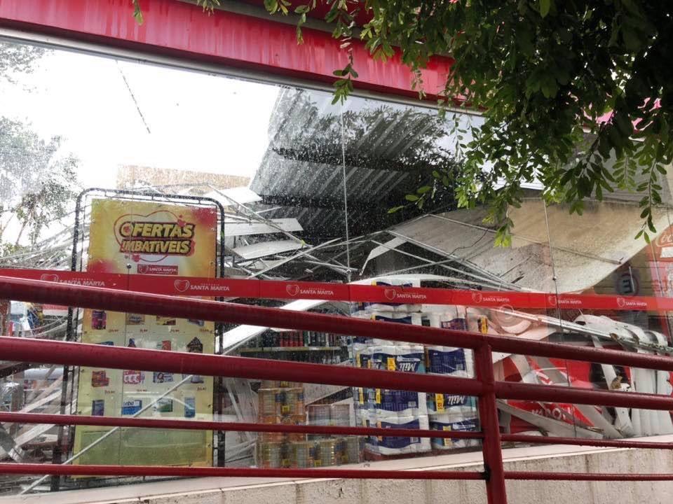 Chuva forte e granizo causam estragos em Caldas Novas neste domingo (27)