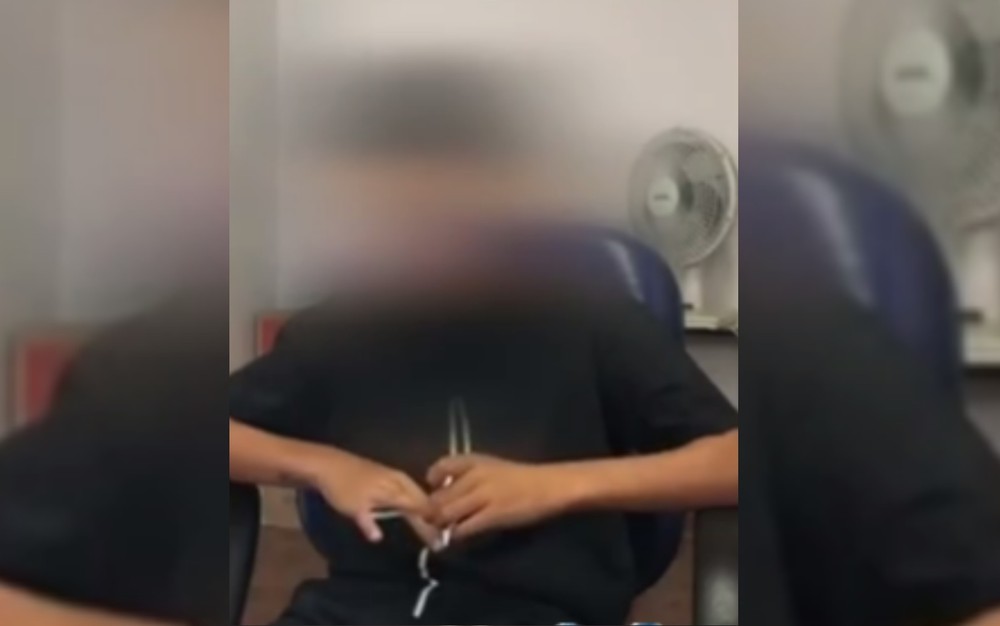 Em vídeo, um adolescente, de 12 anos, denunciou ao Conselho Tutelar de Goiânia que era obrigado a pedir dinheiro para a mãe comprar crack. (Foto: Reprodução/Redes Sociais)