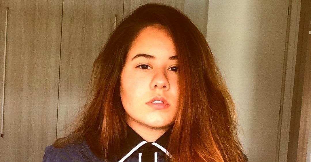 Ana Karolina Lannes, Ágata de Avenida Brasil diz não ser sapatão por ter pais gays