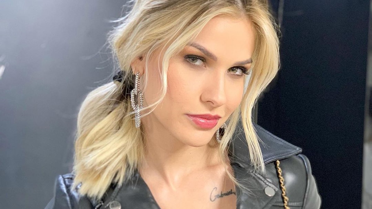 Andressa Suita quebra silêncio e comenta suposto aborto declarado por Théo Becker