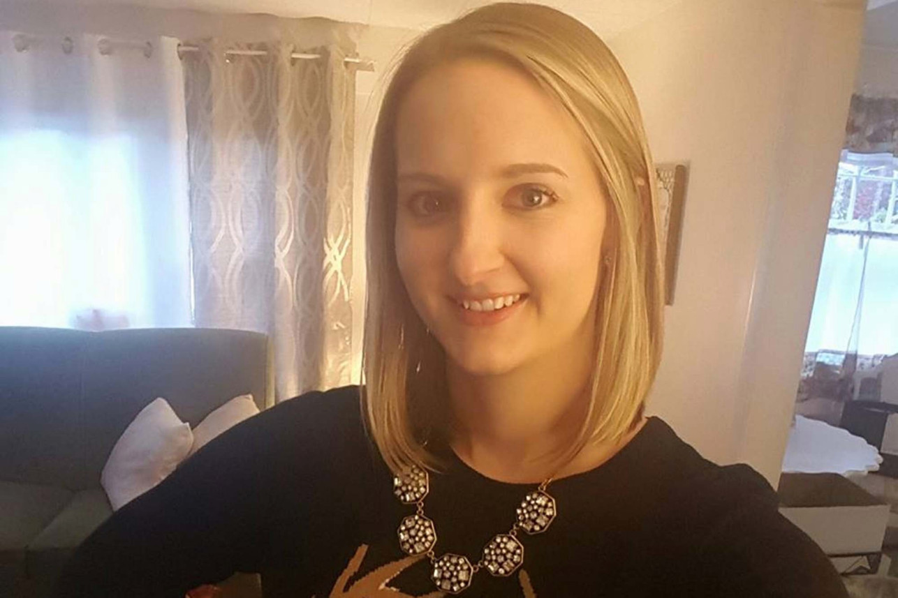 No obituário, Ashley Ann Kuzma, 32, pede que a família não se entristeça e faça uma celebração em homenagem à sua vida (Foto: Reprodução/Facebook)