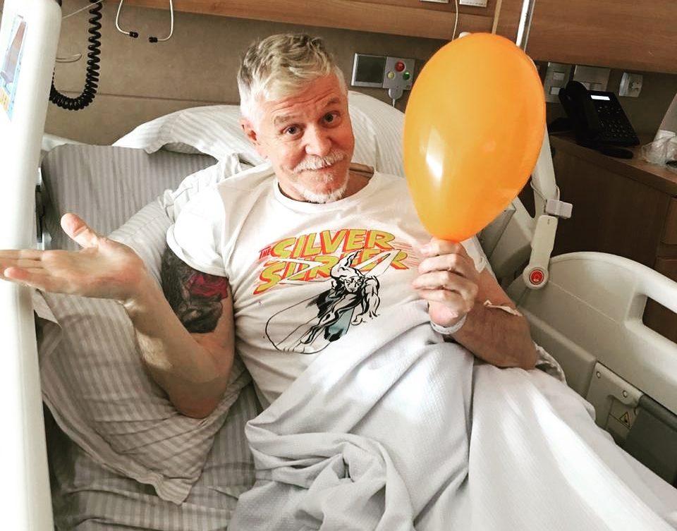 Miguel Falabella internado no próprio aniversário para tratar bactéria na perna