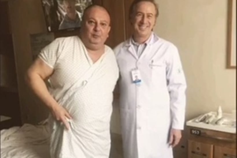 Jurado do MasterChef, chef Erick Jacquin faz cirurgia de varizes