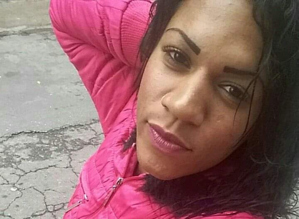 A morte acontece dois anos depois que o irmão de Lorena, Petherson Roberto dos Santos, ter sido foi morto quando defendia a irmã de provocações transfóbicas.