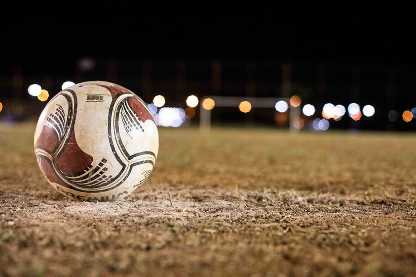 Menino morre depois de ser atingido por trave de futebol, no Distrito Federal