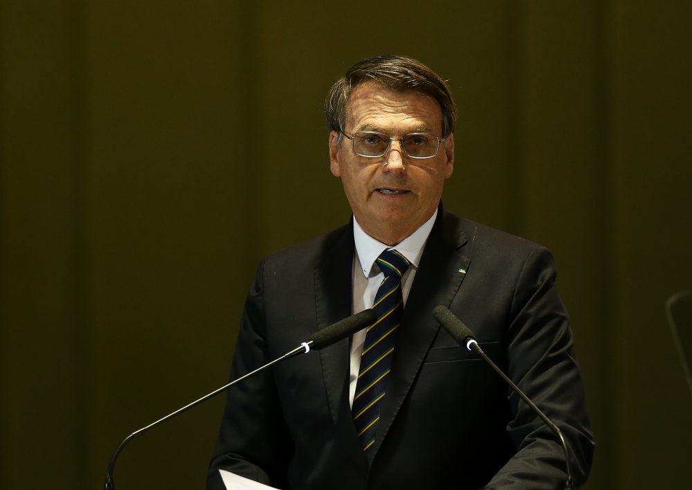 Bolsonaro diz que vetará pena maior para crimes contra a honra na Internet