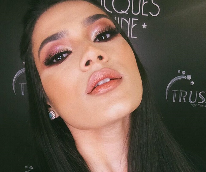 Isabella Bueno sofreu uma parada cardiorrespiratória logo depois de ingerir cerveja e energético, segundo a família. Laudo do IML deve indicar se houve ou não consumo de substância diferente ou doença preexistente.