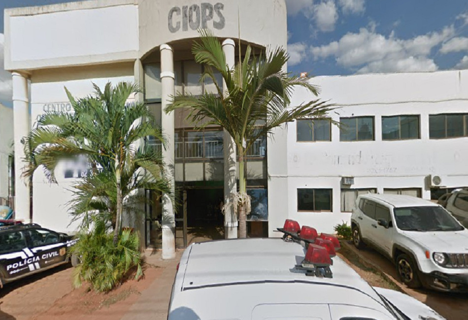 Segundo delegada, moto levada foi determinante para que suspeitos fossem detidos (Foto: reprodução/Google Street View)