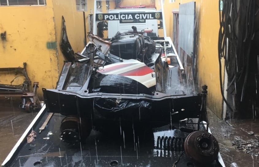 Três pessoas são presas em operação sobre desmanche de carros, em Goiânia