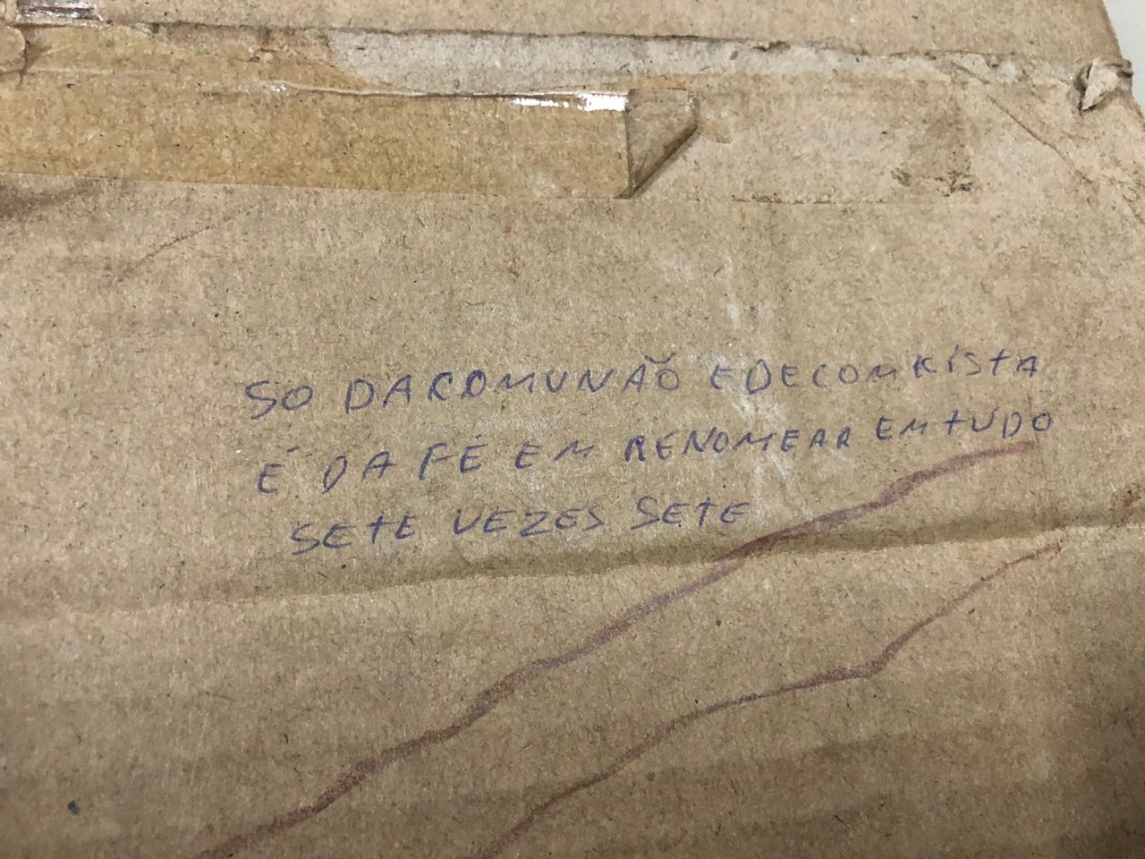 "Eu pensei que iria morrer", diz jovem esfaqueada por homem que "gosta de matar"