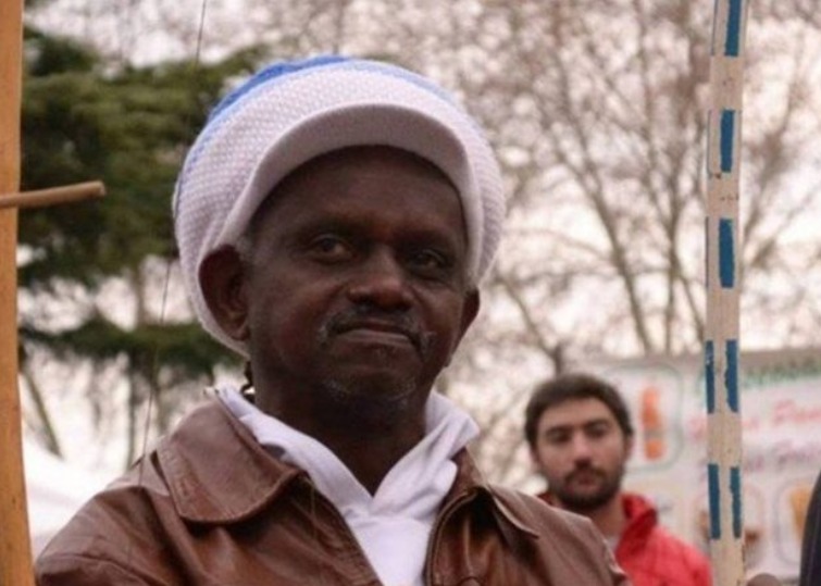 Mestre de capoeira foi atingido pelas costas (Foto: Agência Brasil)