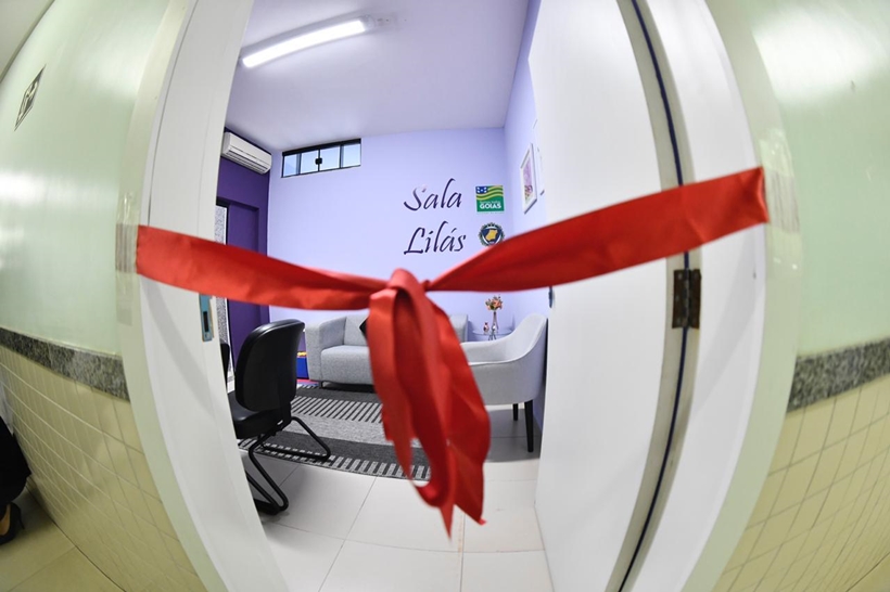 Sala para atendimento de mulheres vítimas de violência é inaugurada em Goiânia