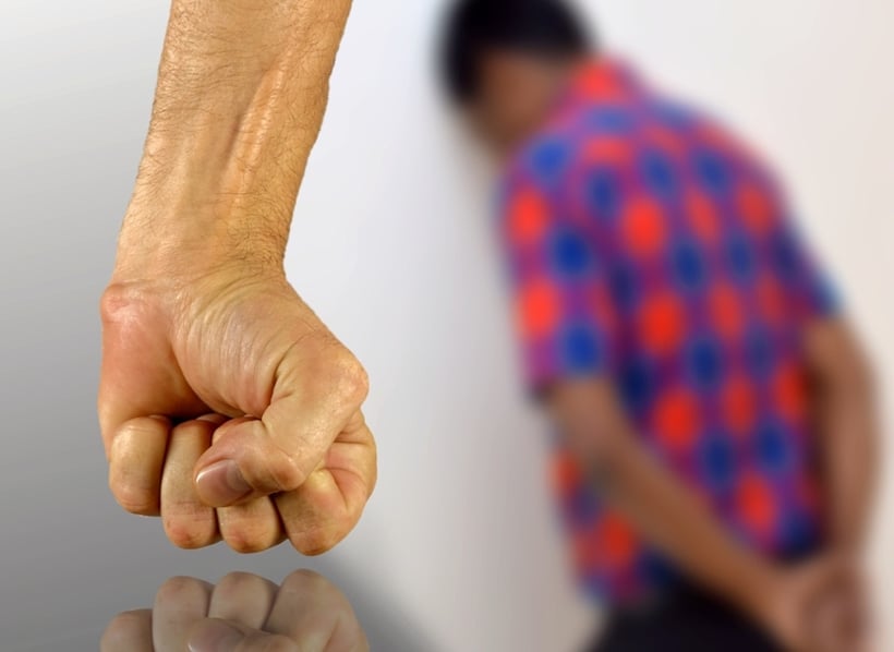 Casal homossexual denuncia agressão dentro de boate, em Goiânia (Foto: Reprodução)