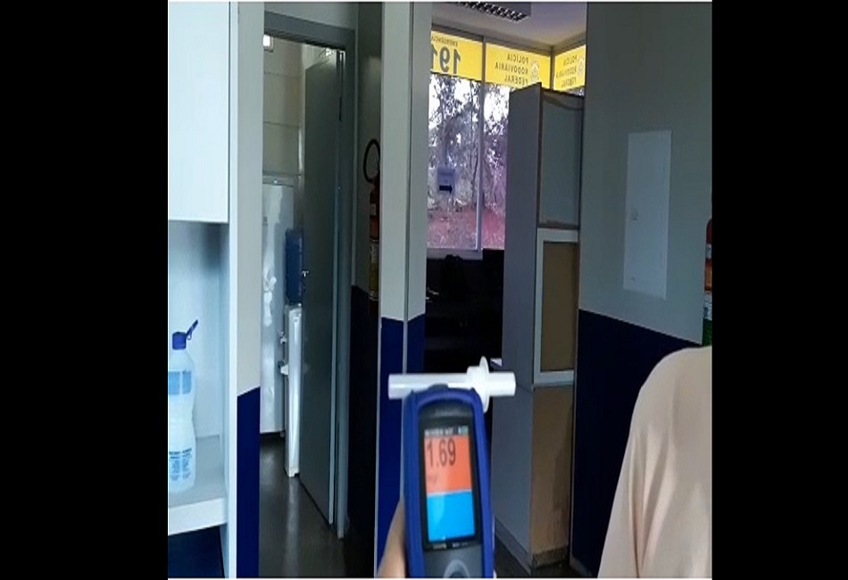 Teste do bafômetro indicou o teor alcoólico no sangue de 1,69mg/l