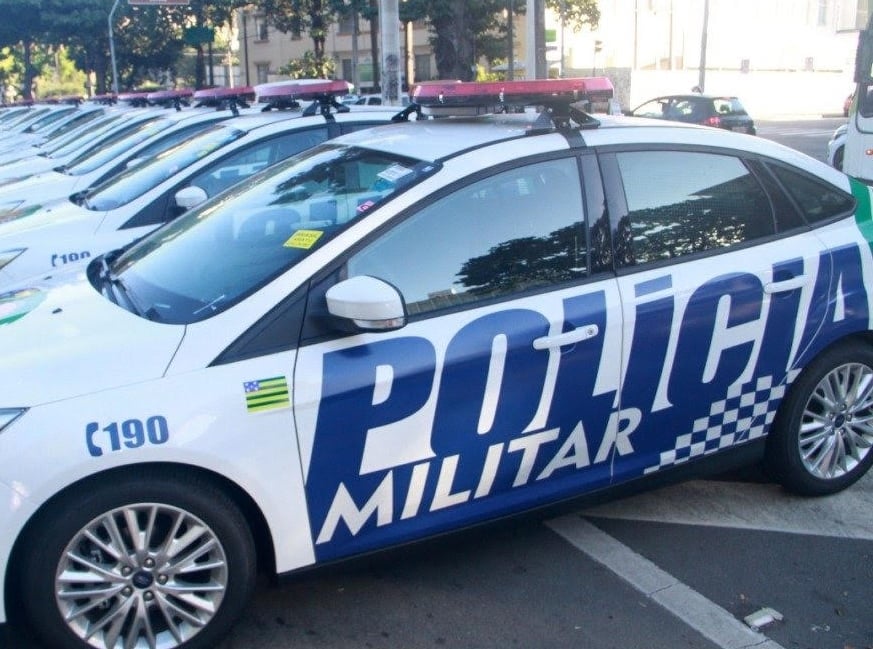 Dois homens são presos suspeitos de roubar um motorista de aplicativo em Goiânia
