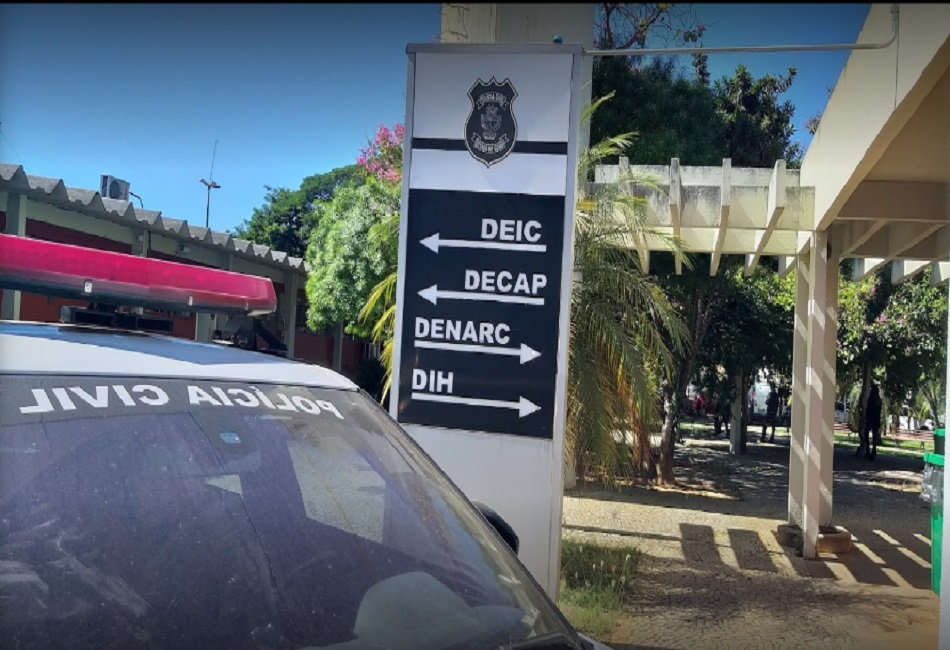 Eles bebiam juntos antes do crime (Foto: Reprodução / Google)