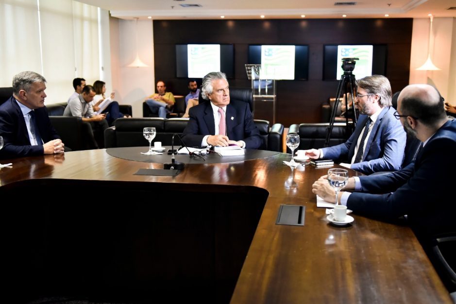 Governo do estado firma parceria com ONG internacional no combate à corrupção