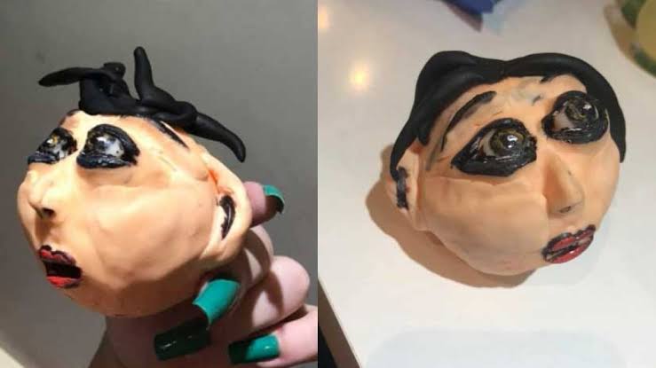 "Tentei fazer biscuit pela primeira vez vendo um tutorial no YouTube. Era pra ser a Mônica", destacou ela ao publicar duas fotos na quinta-feira, 14.