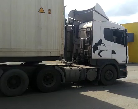 Motorista é interditado após dirigir 21 horas seguidas