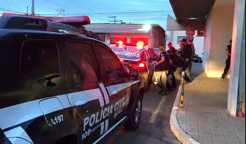 Sete pessoas foram presas por corrupção, lavagem de dinheiro e desvio de recurso do Departamento Estadual de Trânsito de Goiás (Detran). (Foto: SSP-GO)