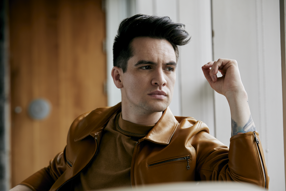 Panic At The Disco lança música da trilha sonora de Frozen 2, Into The Unknown
