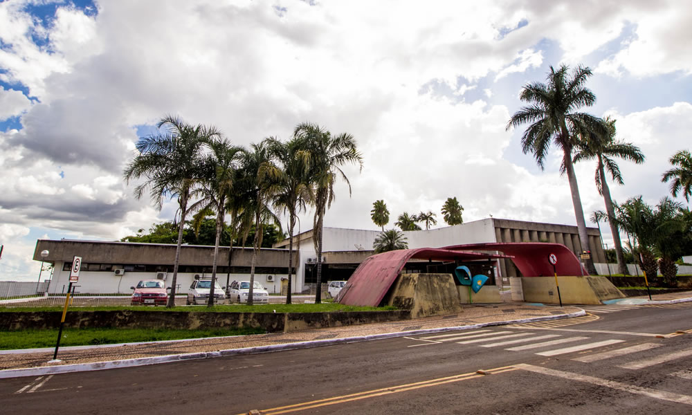 A Prefeitura de Jataí, no Sudoeste goiano, abriu concurso público com 918 vagas, incluindo cadastro de reserva. Os salários variam entre R$ 998 e R$ 2,8 mil. (Foto: Reprodução/Internet)