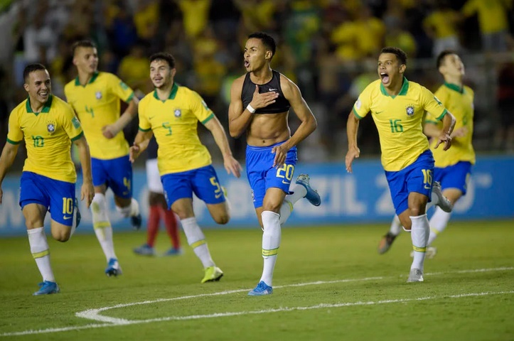 Lázaro marcou o gol da classificação da Seleção Brasileira sub-17 (Foto: Alexandre Loureiro/CBF)