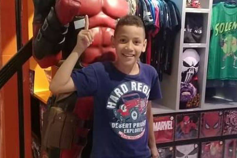 Luiz Fernando Teixeira, 10 anos, foi morto nesta quarta-feira (25) após ser atacado por cães quando pegava uma pipa que caiu em uma empresa de Americanópolis (zona sul de SP) (Foto: Reprodução/Arquivo Pessoal)