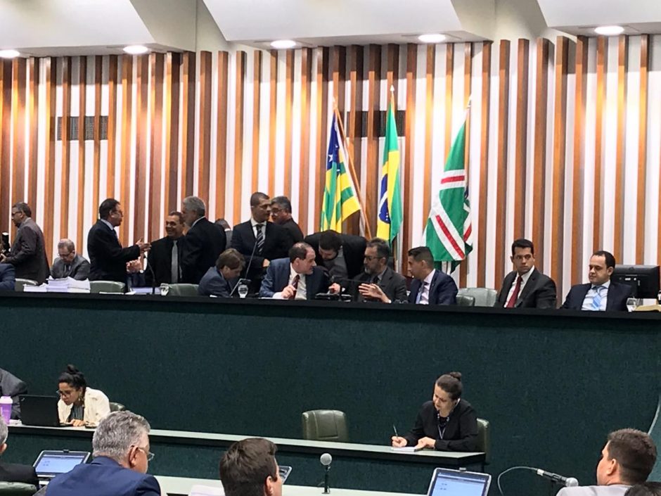 Estatuto do Servidor e aprovado em primeira votacao