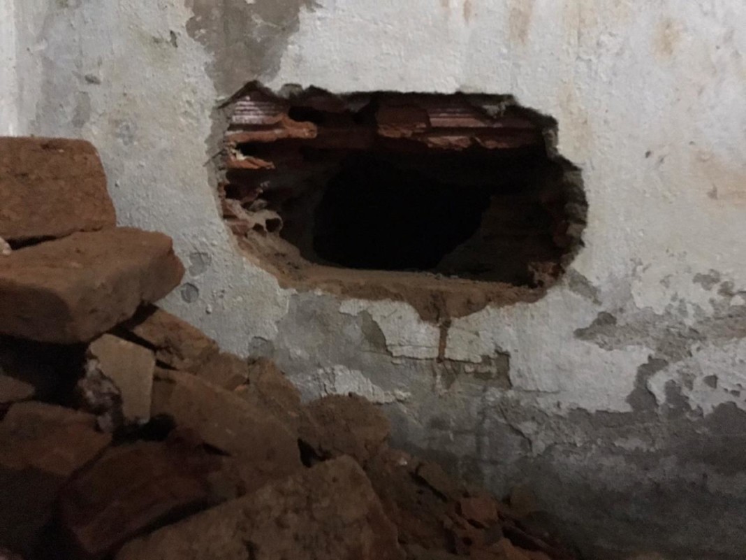 Preso é flagrado cavando buraco em cela, em Ceres