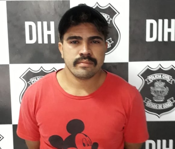 Cúmplice foi pego ao aparecer procurando por celular (Foto: divulgação/PC)