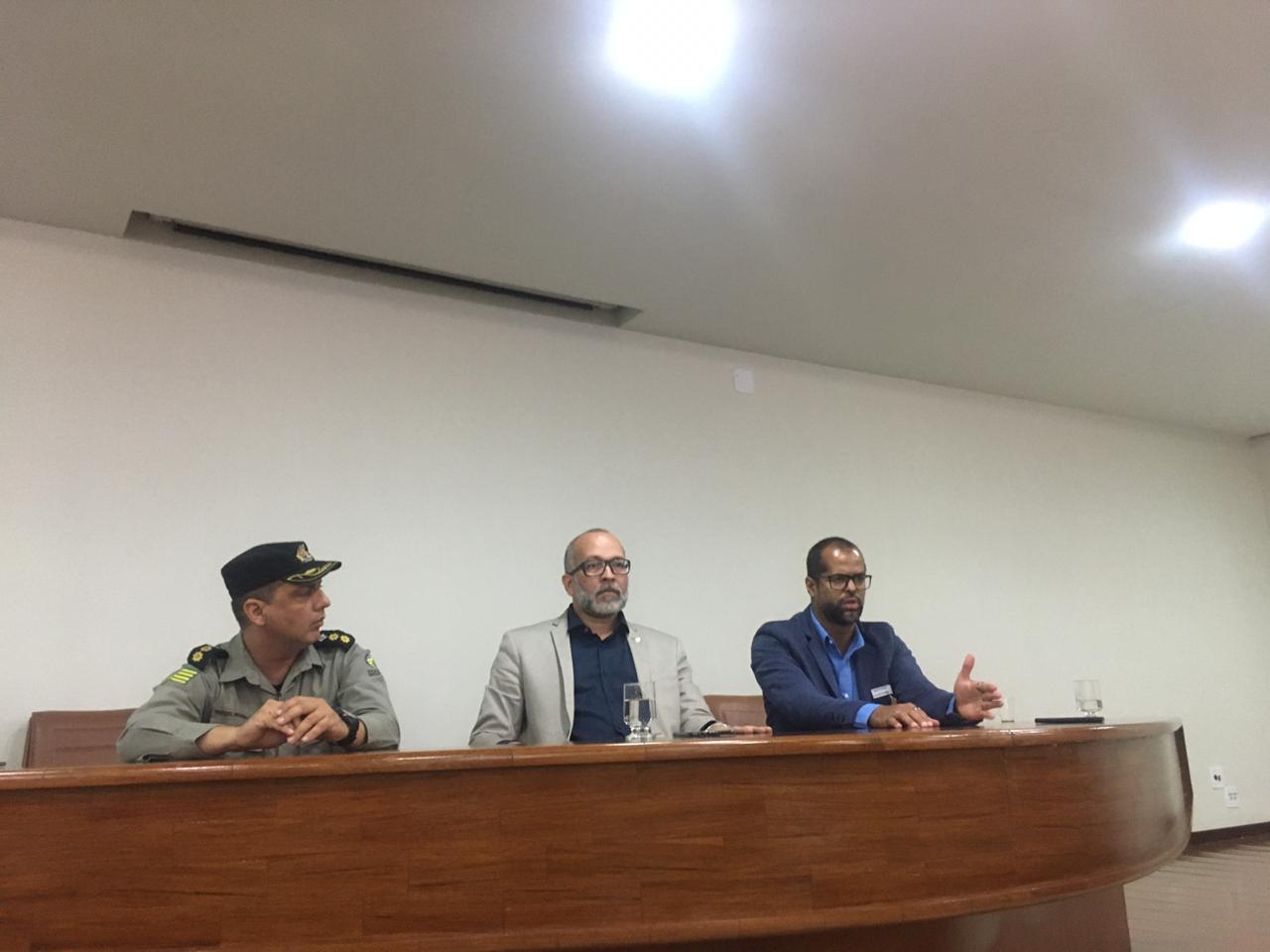 Coordenador de operações da ANTT orienta que passageiros se atentem para não comprar bilhetes de transporte clandestino