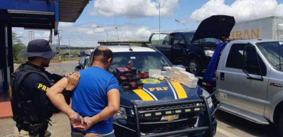 PRF apreende maconha, cocaína e mais de mil comprimidos de ecstasy na Bahia