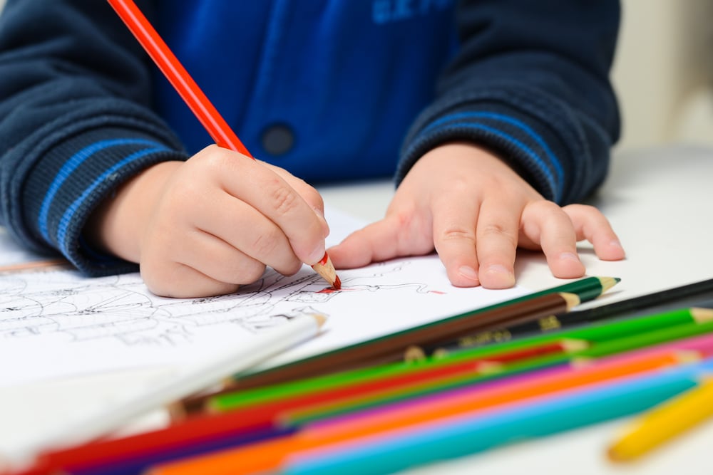 Ministério estuda sugerir que escolas adiantem férias por coronavírus