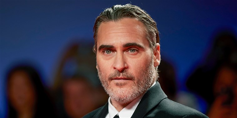 Joaquin Phoenix ganha prêmio de personalidade do ano em ONG de defesa aos animais
