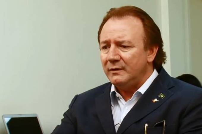 O empresário José Batista Júnior, o Júnior Friboi, irmão de Joesley e Wesley Batista, foi alvo de mandados de busca e apreensão nesta terça-feira (3). (Foto: Reprodução/Youtube)