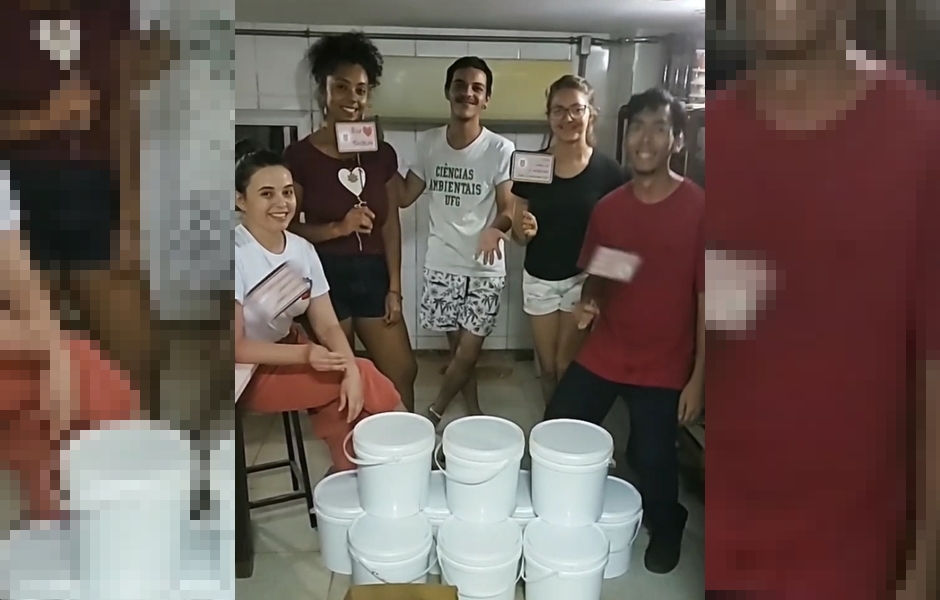 Estudantes da UFG afirmam que a tinta ecológica é mais em conta que as tintas comuns (Foto: Andrelisa Santos / Arquivo Pessoal)