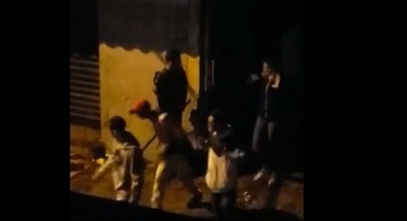 Promotoria de SP denuncia 12 PMs por homicídio doloso de jovens em Paraisópolis