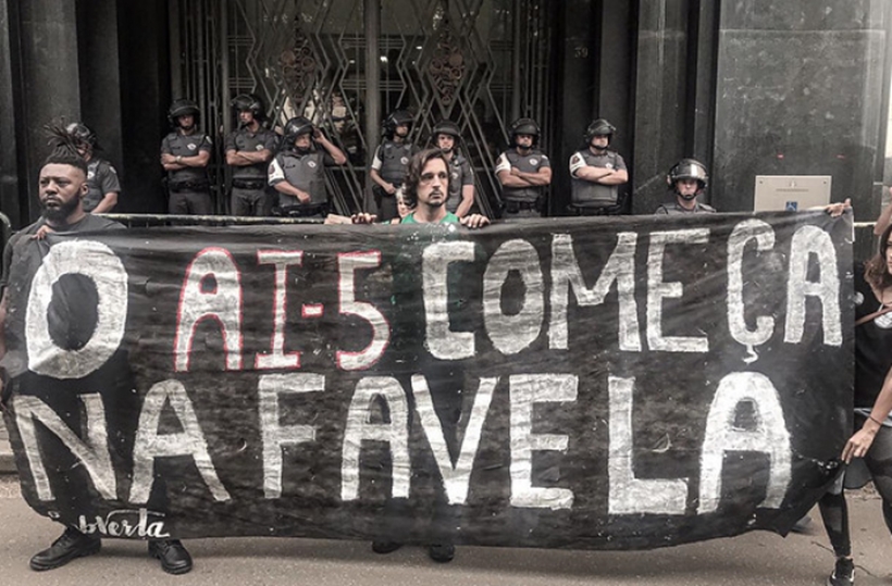 Manifestantes fazem ato contra as nove mortes dos jovens de Paraisópolis, em SP