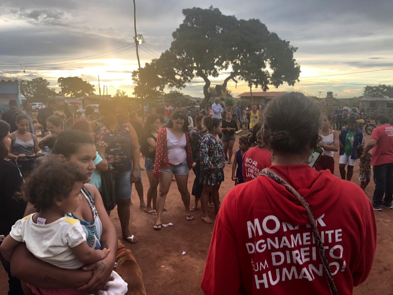 Moradores de ocupação querem criar comitê para buscar solução definitiva