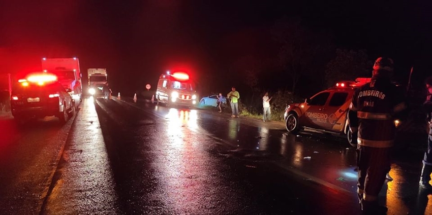 Frentista para para ajudar vítimas de acidente e morre atropelado na BR-020, em Formosa