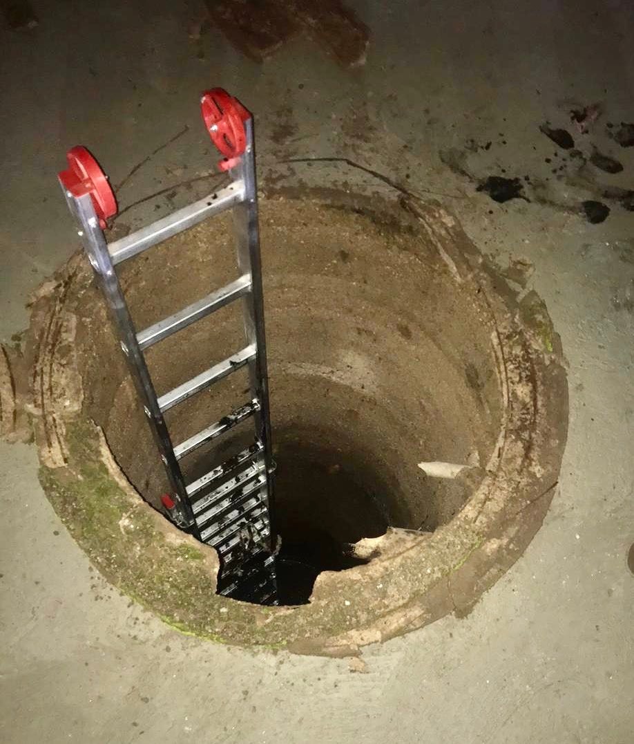 Criança de 9 anos cai em fossa, em Valparaíso